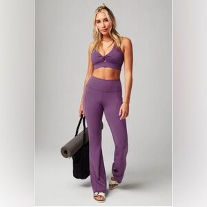 NWT- Fabletics Oasis Pureluxe HW Kick Flare -PURPLE MYSTIQUE (32”) REGULAR